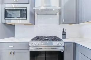 334 Eastwood St, Houston, TX 77011 - Photo 17