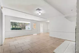 1946 Shadow Rock Dr, Houston, TX 77339 - Photo 7