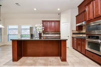 2114 Ascot Ln, Sugar Land, TX 77479 - Photo 11