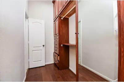 2114 Ascot Ln, Sugar Land, TX 77479 - Photo 23
