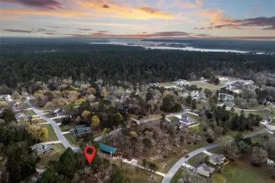 27 Lakecrest Lane, Huntsville, TX 77340 - Photo 11