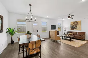 7918 Jasper Mdws Wy, Angleton, TX 77515 - Photo 23