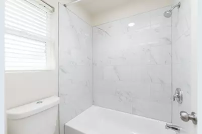10810 Sugar Hill Drive, Houston, TX 77042 - Photo 25