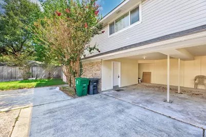 10810 Sugar Hill Drive, Houston, TX 77042 - Photo 3