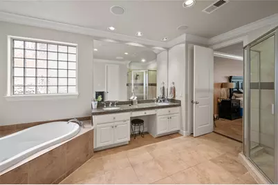 2127 Thicket Ridge Lane, Houston, TX 77077 - Photo 21