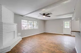 947 W Bertrand St, Houston, TX 77088 - Photo 3