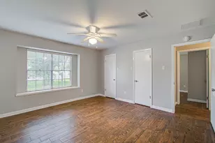 947 W Bertrand St, Houston, TX 77088 - Photo 13