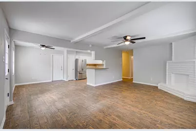 947 W Bertrand Street, Houston, TX 77088 - Photo 5