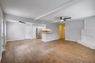 947 W Bertrand St, Houston, TX 77088 - Photo 5
