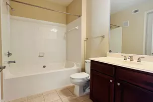 7575 Kirby Dr, Houston, TX 77030 - Photo 11