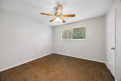 130 Red Oak Lane, Conroe, TX 77304 - Photo 11
