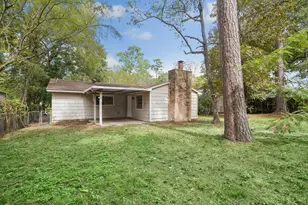 130 Red Oak Ln, Conroe, TX 77304 - Photo 13