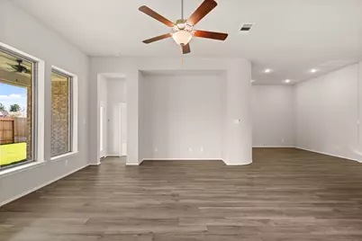 2326 Honeyberry Shrub Drive, Manvel, TX 77578 - Photo 7