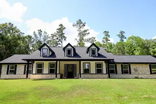 131 Feldspar Ln, Huntsville, TX 77340 - Photo 1