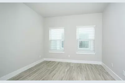 9012 Lonestar River Lane, Houston, TX 77080 - Photo 11