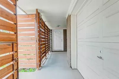 230 Bizerte Street, Houston, TX 77022 - Photo 5
