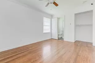 230 Bizerte St, Houston, TX 77022 - Photo 25