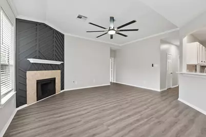 16311 Yabbie Drive, Sugar Land, TX 77498 - Photo 9