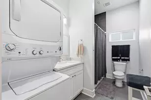 2620 Delafield St, Houston, TX 77023 - Photo 13