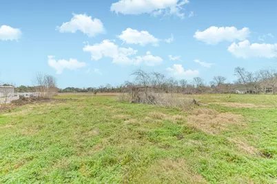 1300 N Battlebell Road, Highlands, TX 77562 - Photo 7