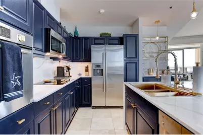 801 E Beach Drive #TW2212, Galveston, TX 77550 - Photo 11