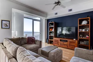 801 E Beach Dr, Galveston, TX 77550 - Photo 5