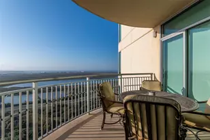 801 E Beach Dr, Galveston, TX 77550 - Photo 15