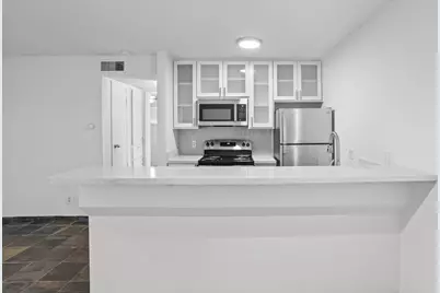 3602 Garrott Street Street #4, Houston, TX 77006 - Photo 17