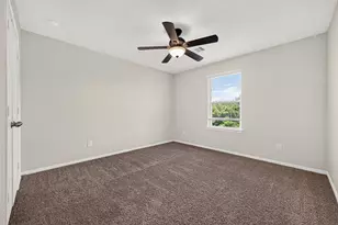 11823 Red Hummingbird Dr, Houston, TX 77047 - Photo 37