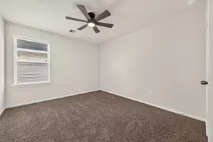 11823 Red Hummingbird Dr, Houston, TX 77047 - Photo 31