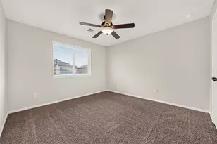 11823 Red Hummingbird Dr, Houston, TX 77047 - Photo 33