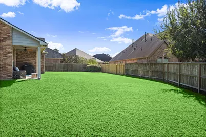 201 Climbing Oaks Place, Montgomery, TX 77316 - Photo 33