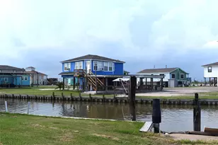 137 Fishermans Isle, Brazoria, TX 77422 - Photo 35