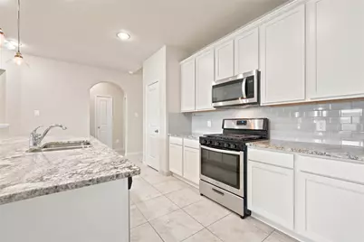 3747 Lake Bend Shore Drive, Spring, TX 77386 - Photo 9