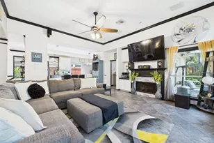 203 Las Brisas St, Kemah, TX 77565 - Photo 9