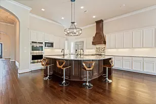 2051 Bluestem Dr, Conroe, TX 77384 - Photo 9