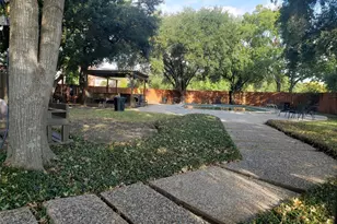 11710 Southlake Dr, Houston, TX 77077 - Photo 21