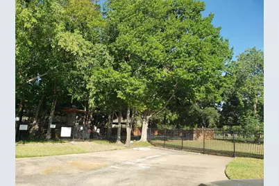 11710 Southlake Drive #29, Houston, TX 77077 - Photo 23