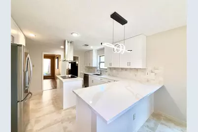 3915 Pleasant Valley Drive, Missouri City, TX 77459 - Photo 11