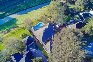 3915 Pleasant Valley Dr, Missouri City, TX 77459 - Photo 7