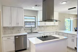 3915 Pleasant Valley Dr, Missouri City, TX 77459 - Photo 7