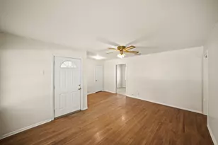 5814 Darnell St, Houston, TX 77074 - Photo 7