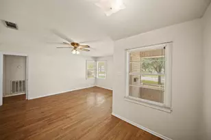 5814 Darnell St, Houston, TX 77074 - Photo 11