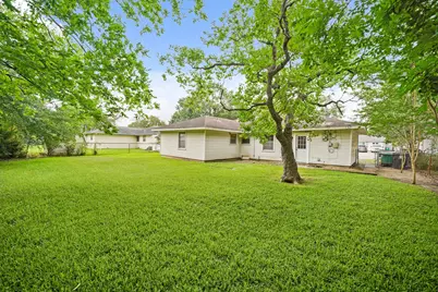 5814 Darnell Street, Houston, TX 77074 - Photo 41