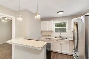 1512 Broadmoor Dr, Bryan, TX 77802 - Photo 1