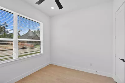 16019 Mahogany Mist Drive, Conroe, TX 77302 - Photo 11