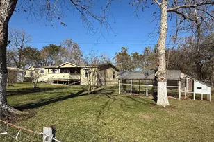 181 Janning St, Coldspring, TX 77331 - Photo 3