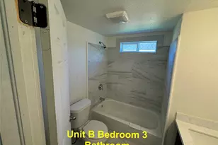 8214 Livingston St, Houston, TX 77051 - Photo 5