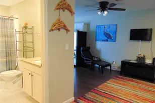 1914 52nd St, Galveston, TX 77551 - Photo 3