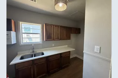 3275 Brandon Street, Beaumont, TX 77705 - Photo 3